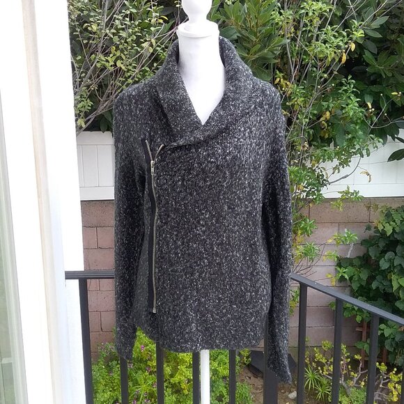 NEW Love Tree Black-Gray Heather Sweater Jacket Zipper Small - Picture 1 of 5